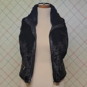 Ci Sono By Cavalini Black Faux Leather and Faux Fur Vest Ladies Size Medium